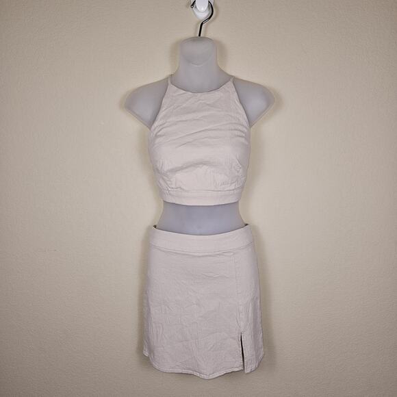 Mable Matching Set Womens Halter Crop Top Mini Skirt Summer Chic Beige Size M - Picture 4 of 16